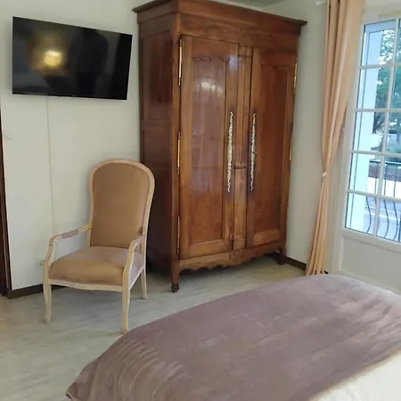 Pomme De Pin * Saint-Hilaire-de-Riez