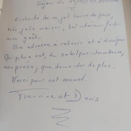 Pomme De Pin