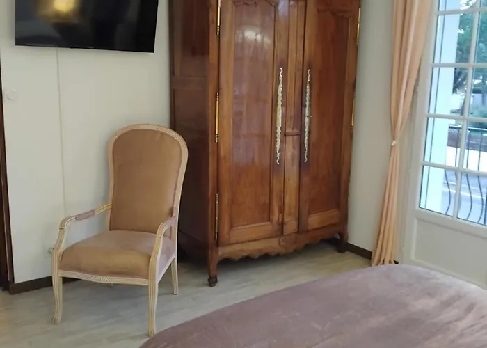 Pomme De Pin * Saint-Hilaire-de-Riez